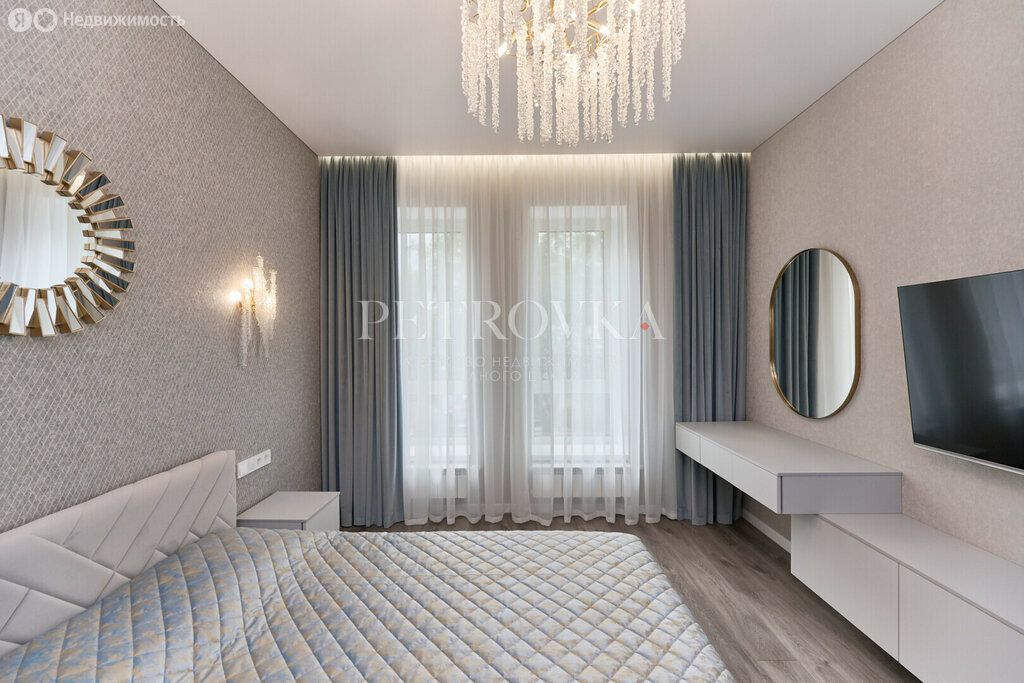 m. Mendeleevskaya: Apartment, 2-rooms
