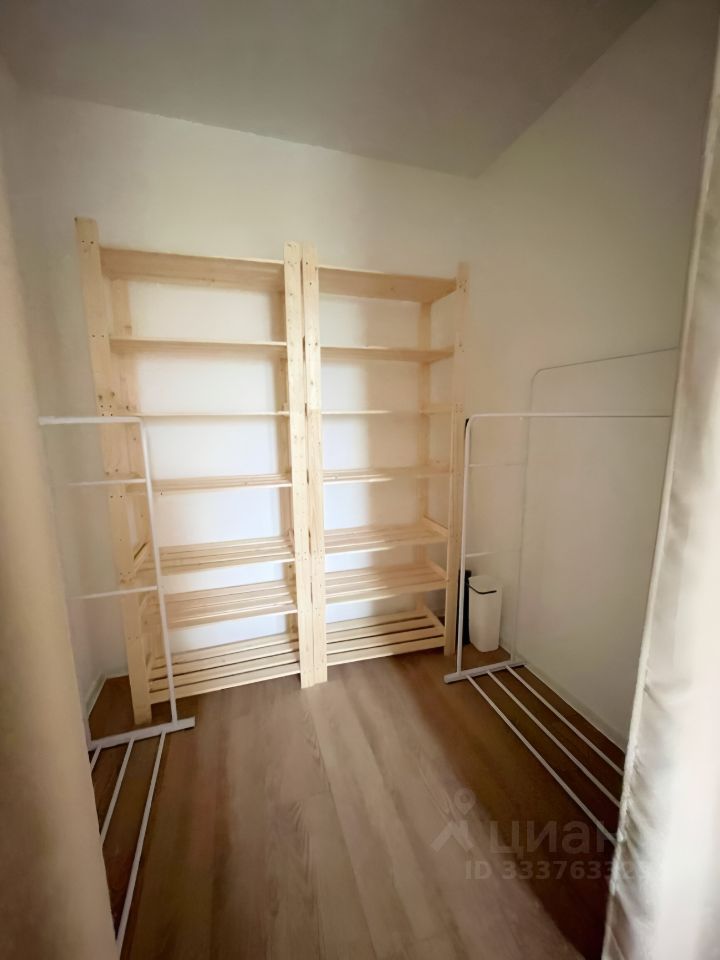 m. Narodnoe Opolchenie: Apartment, 1-rooms