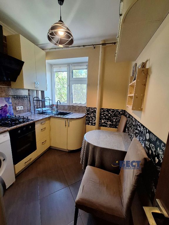 m. Prospekt Mira: Apartment, 2-rooms