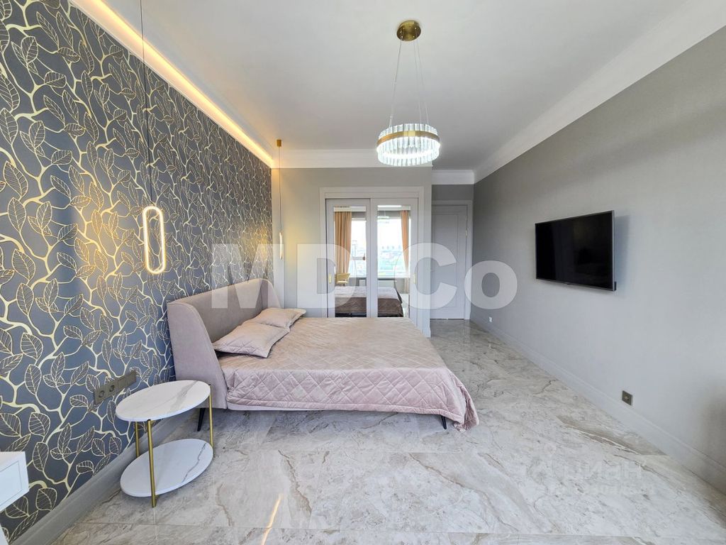 m. Spartak: Apartment, 2-rooms