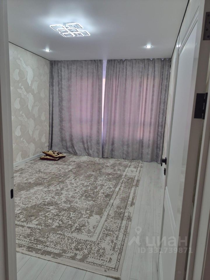 m. Bulvar Dmitriya Donskogo: Apartment, 2-rooms