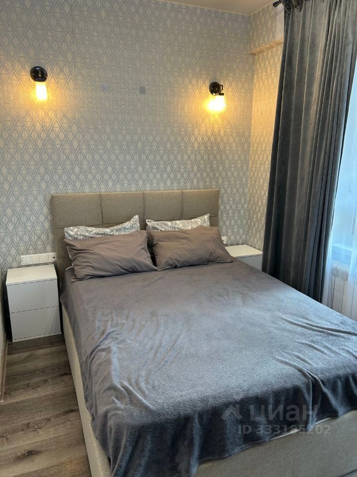 m. Fiztekh: Apartment, studio