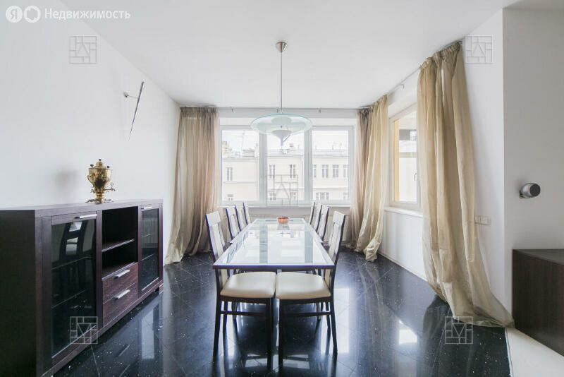 m. Arbatskaya: Apartment, 4-rooms