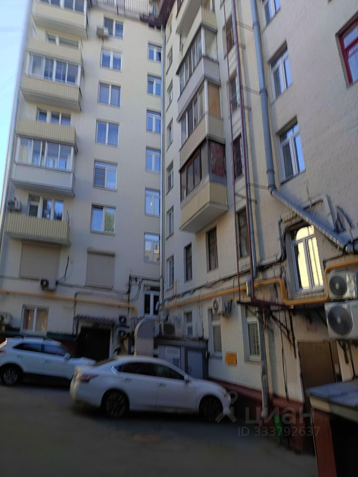 m. Baumanskaya: Apartment, 1-rooms