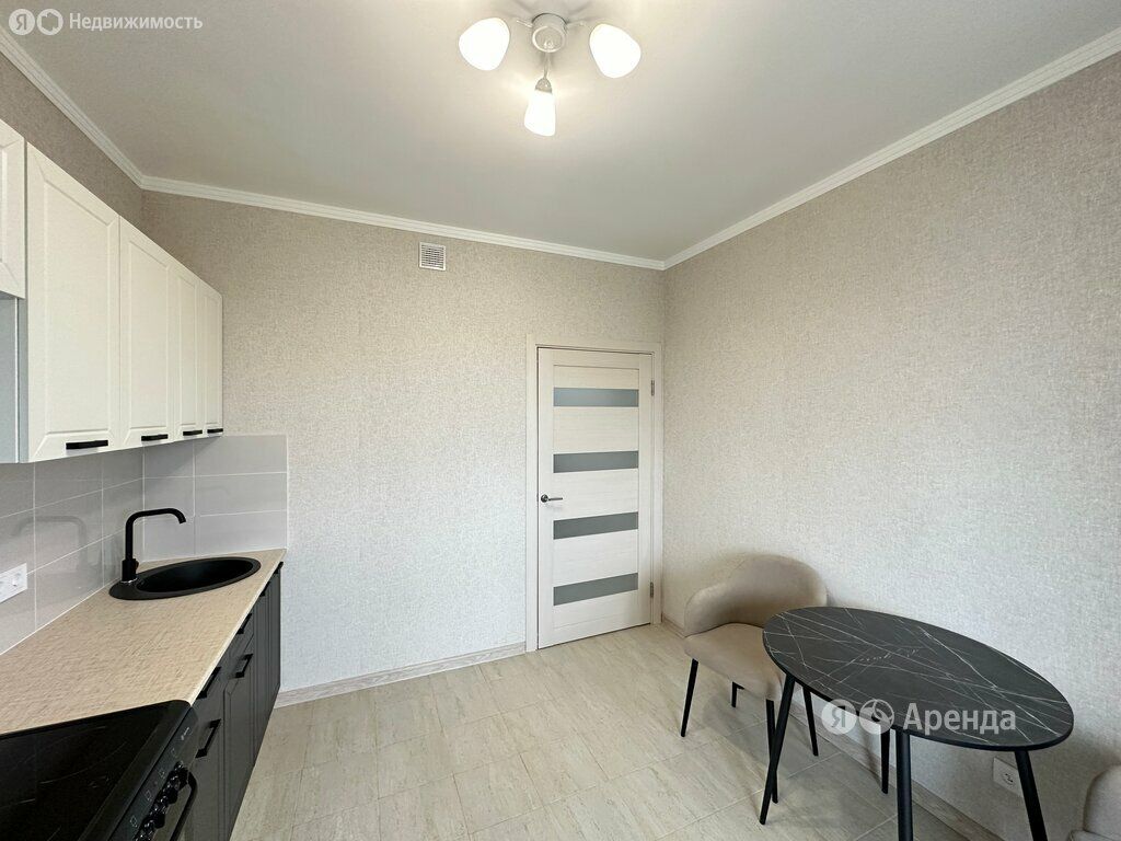 m. Verkhnie Kotly: Apartment, 1-rooms