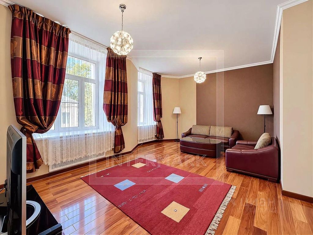 m. Novokuznetskaya: Apartment, 2-rooms