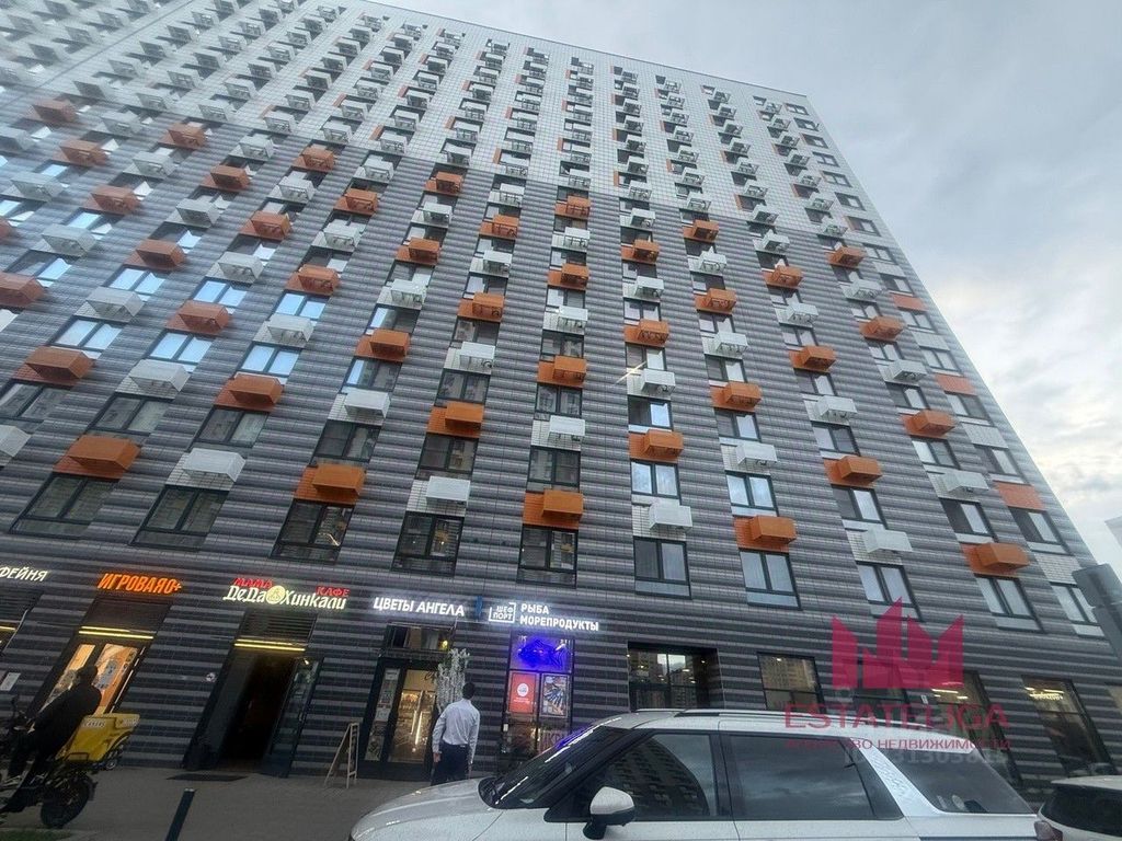 m. Lukhmanovskaya: Apartment, 2-rooms