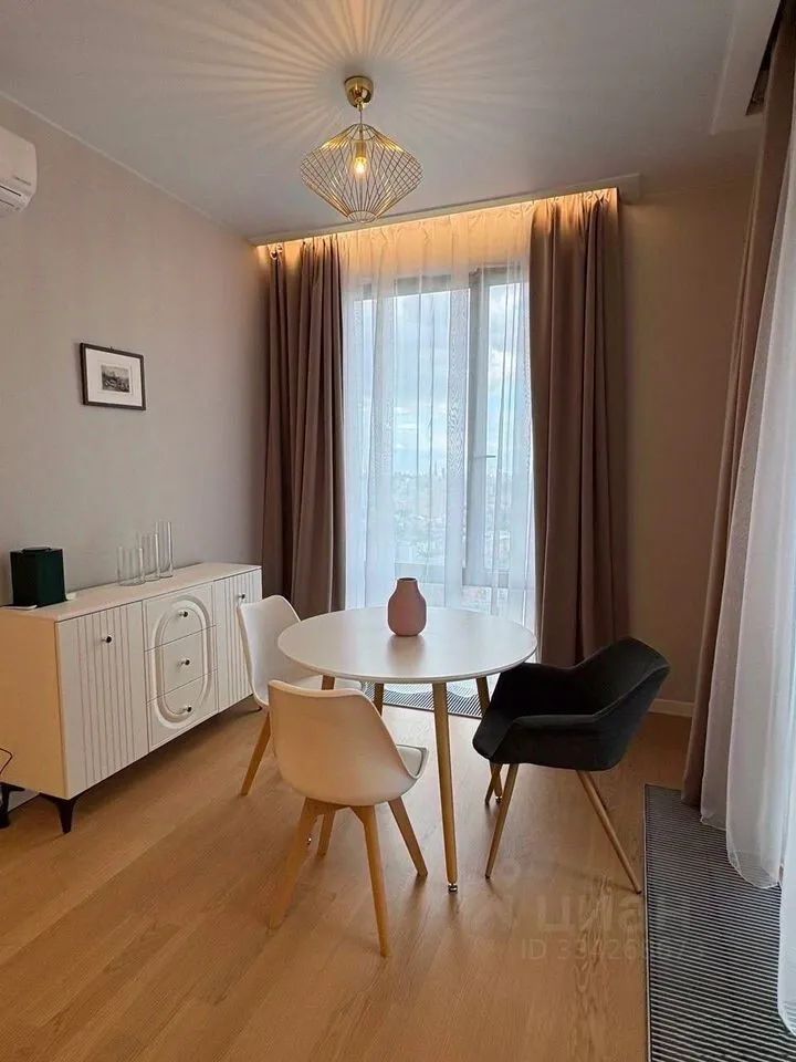 m. Ulitsa 1905 goda: Apartment, 2-rooms