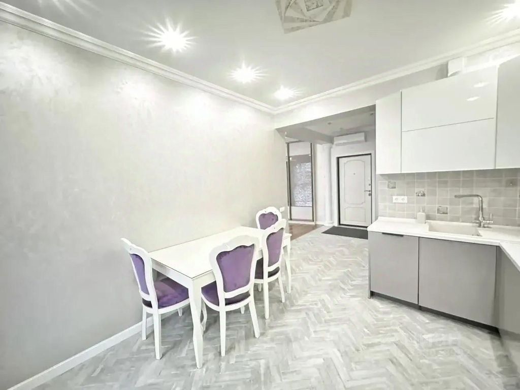 m. Bakovka: Apartment, 3-rooms