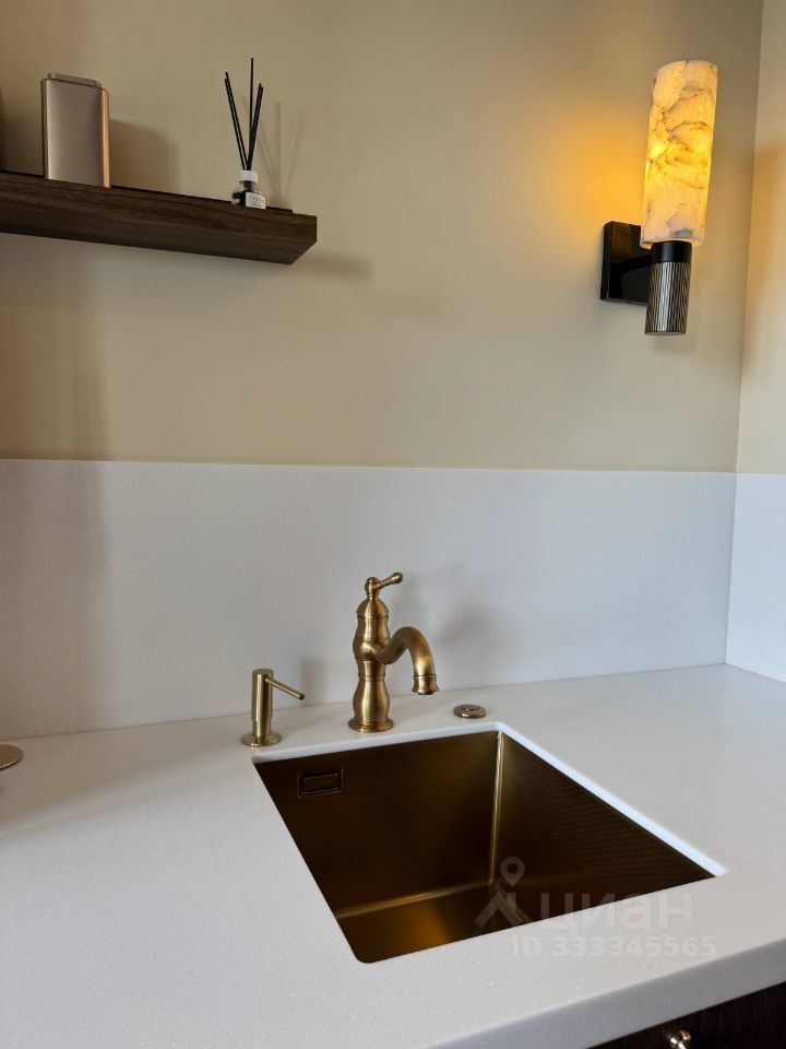 m. Aminyevskaya: Apartment, studio