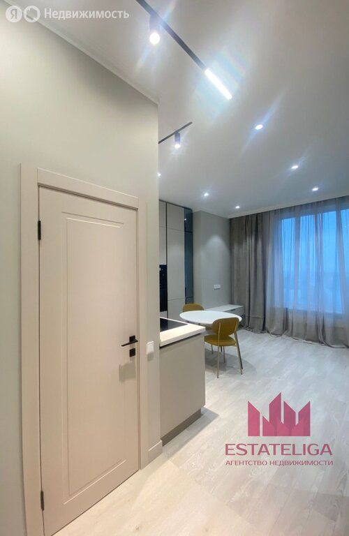 m. Kaluzhskaya: Apartment, studio