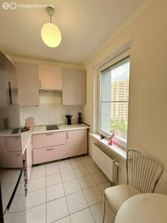 m. Prospekt Vernadskogo: Apartment, 1-rooms