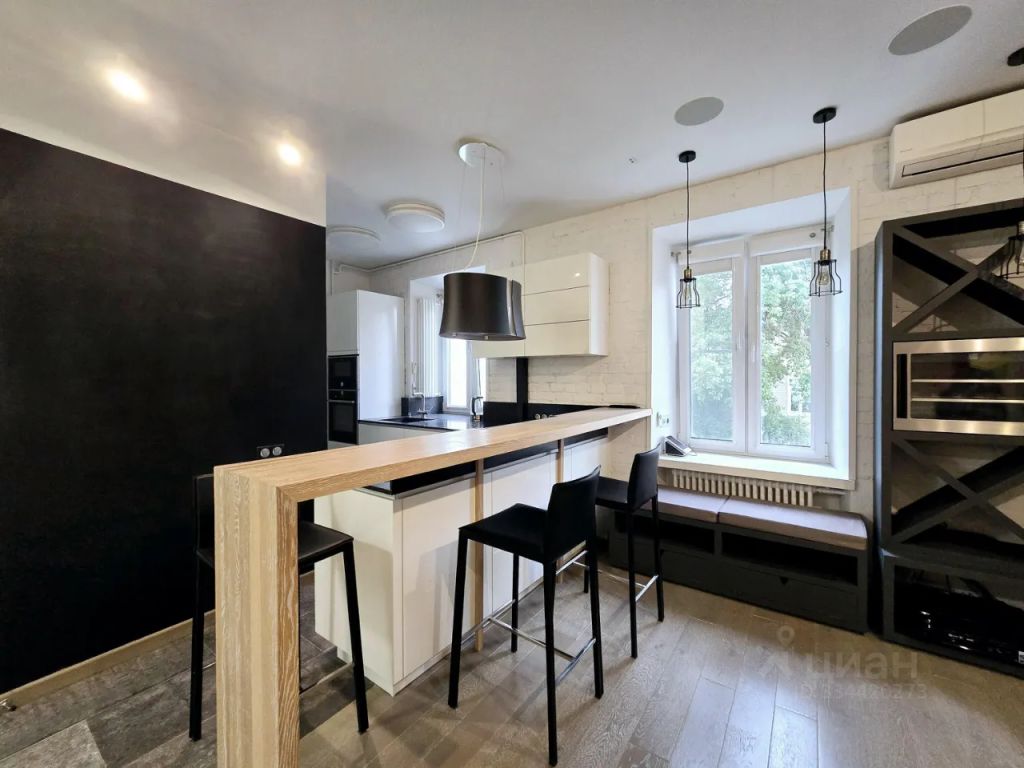 m. Sportivnaya: Apartment, 2-rooms