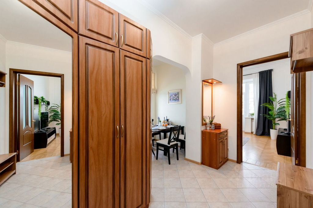 m. Tverskaya: Apartment, 3-rooms