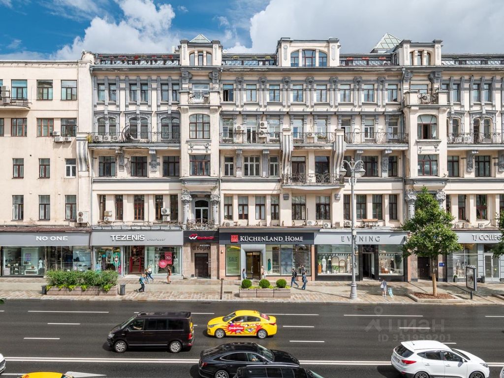 m. Tverskaya: Apartment, 2-rooms