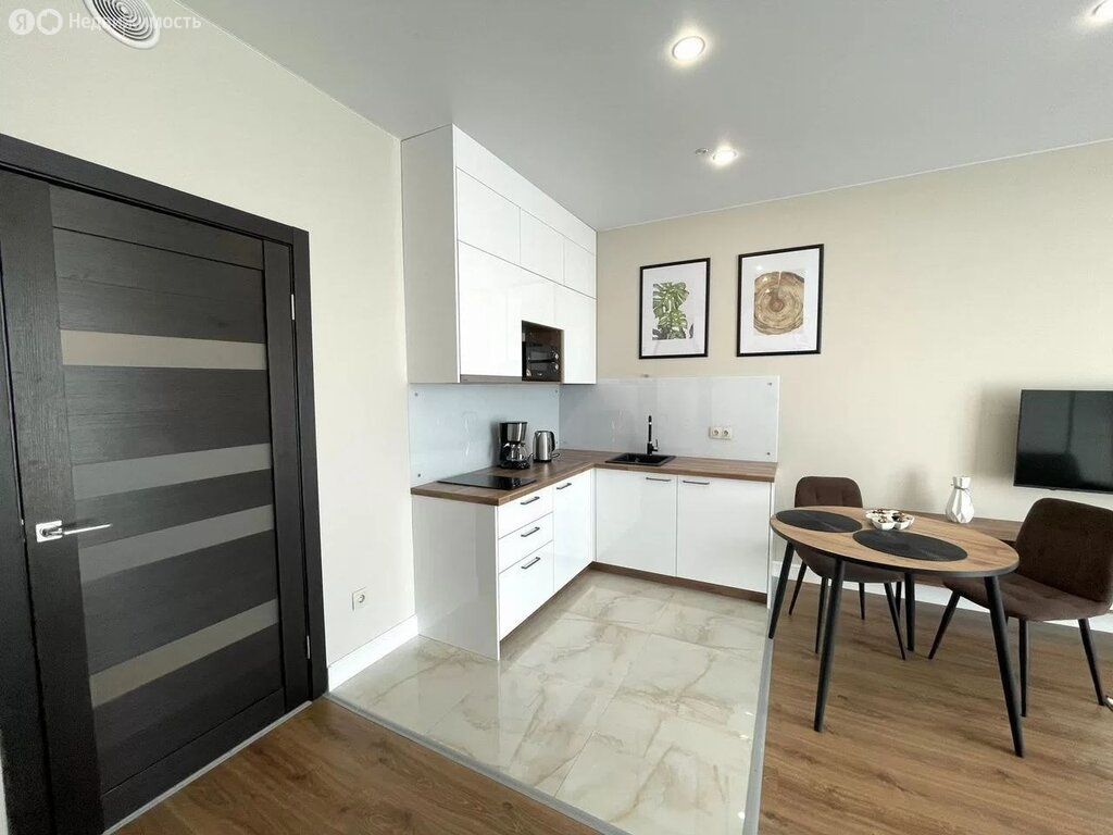 m. Alekseevskaya: Apartment, studio