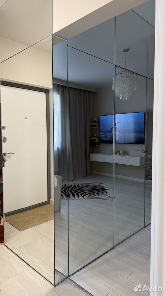 m. ZIL: Apartment, 1-rooms