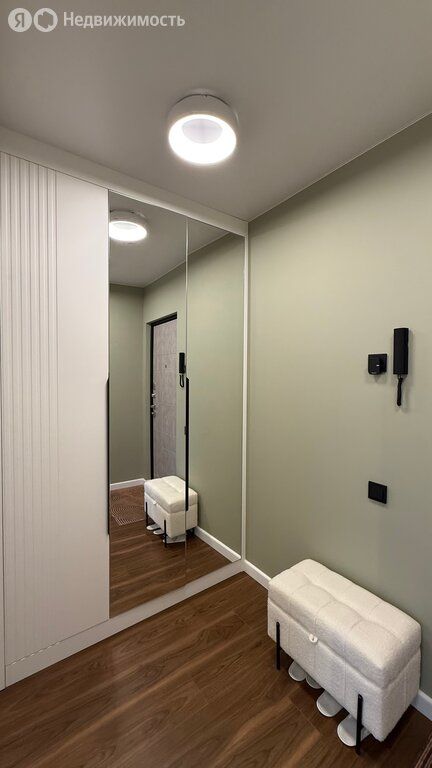 m. Lyublino: Apartment, 1-rooms