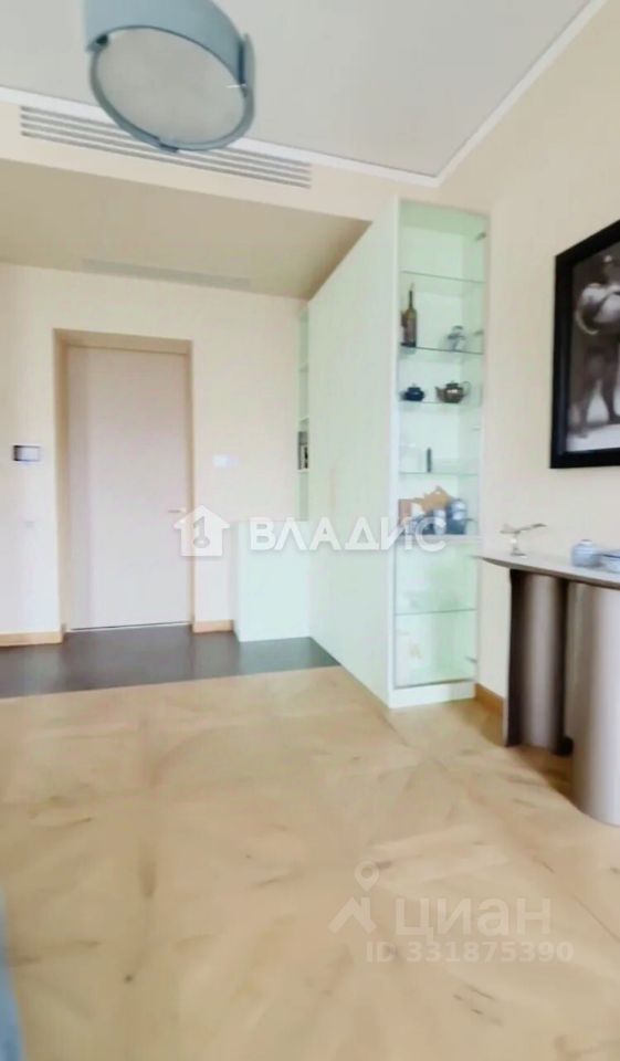 m. Kitay-gorod: Apartment, 3-rooms