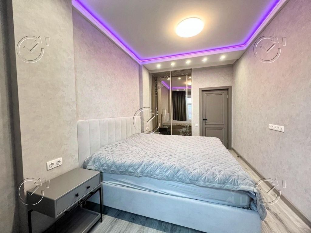 m. Khimki: Apartment, 2-rooms