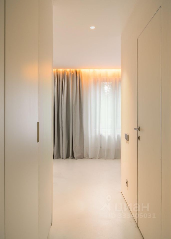 m. Ploschad trekh vokzalov: Apartment, 1-rooms