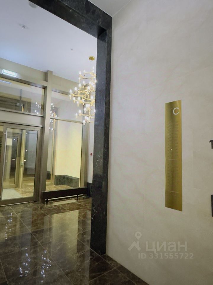 m. ZIL: Apartment, 2-rooms