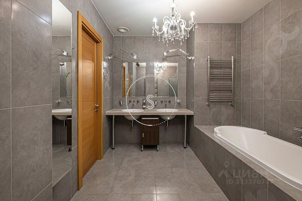 m. Minskaya: Apartment, 4-rooms