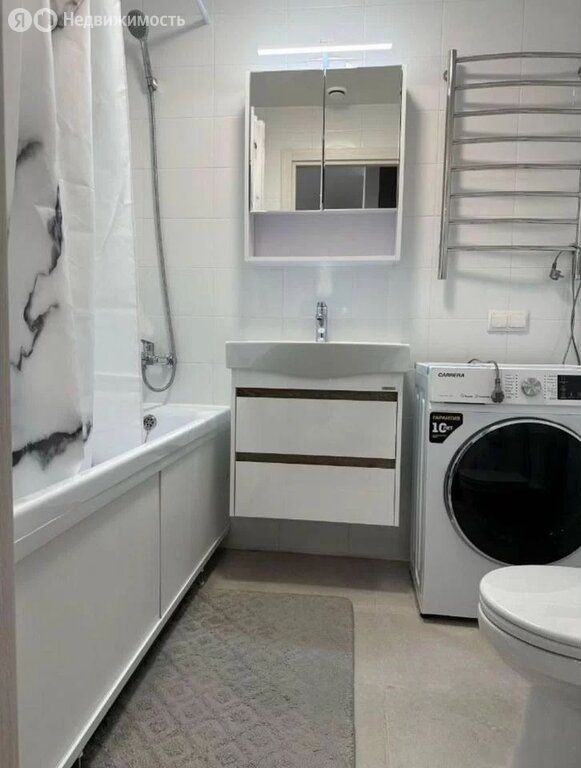 m. Aminyevskaya: Apartment, studio