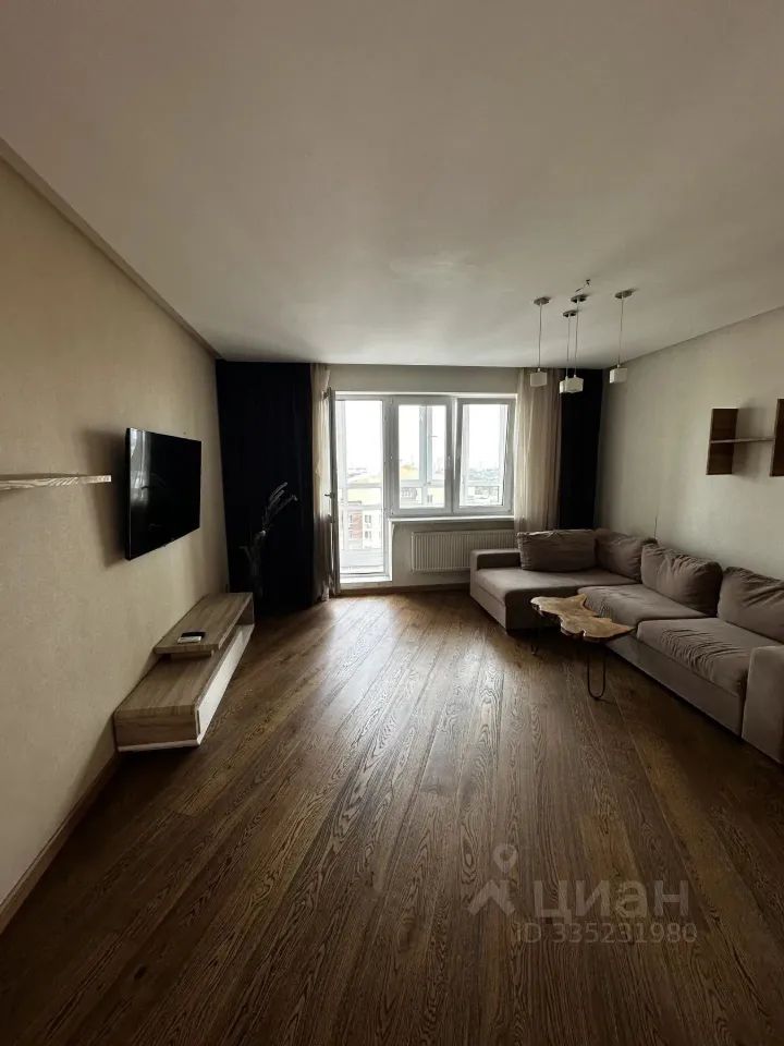 m. Krasnogorskaya: Apartment, 2-rooms