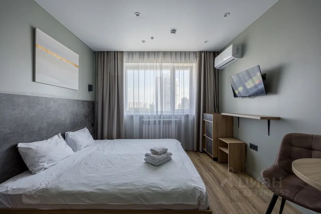 m. Troparevo: Apartment, studio