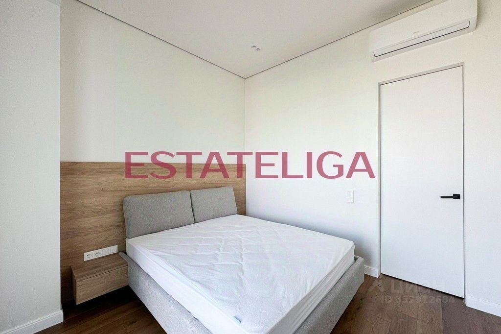 m. Studencheskaya: Apartment, 2-rooms