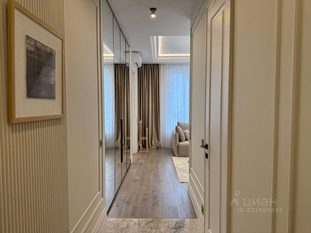 m. Aminyevskaya: Apartment, 2-rooms