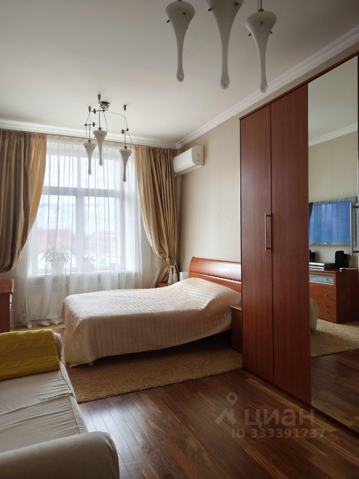 m. Tretyakovskaya: Apartment, 2-rooms