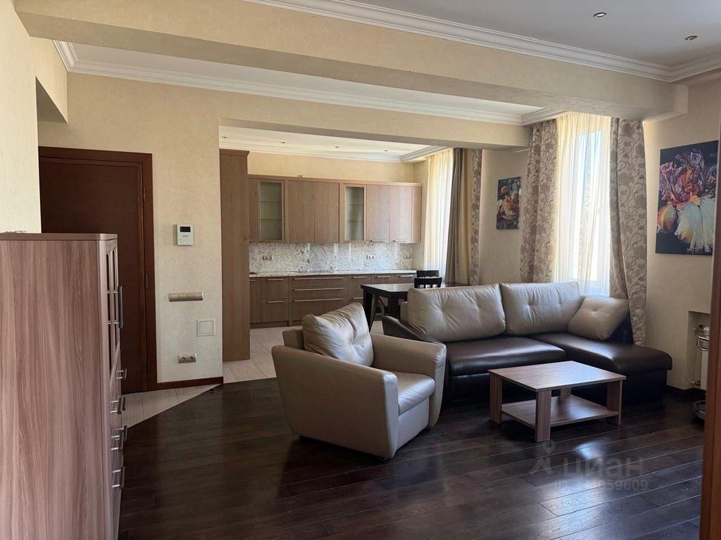 m. Kievskaya: Apartment, 2-rooms