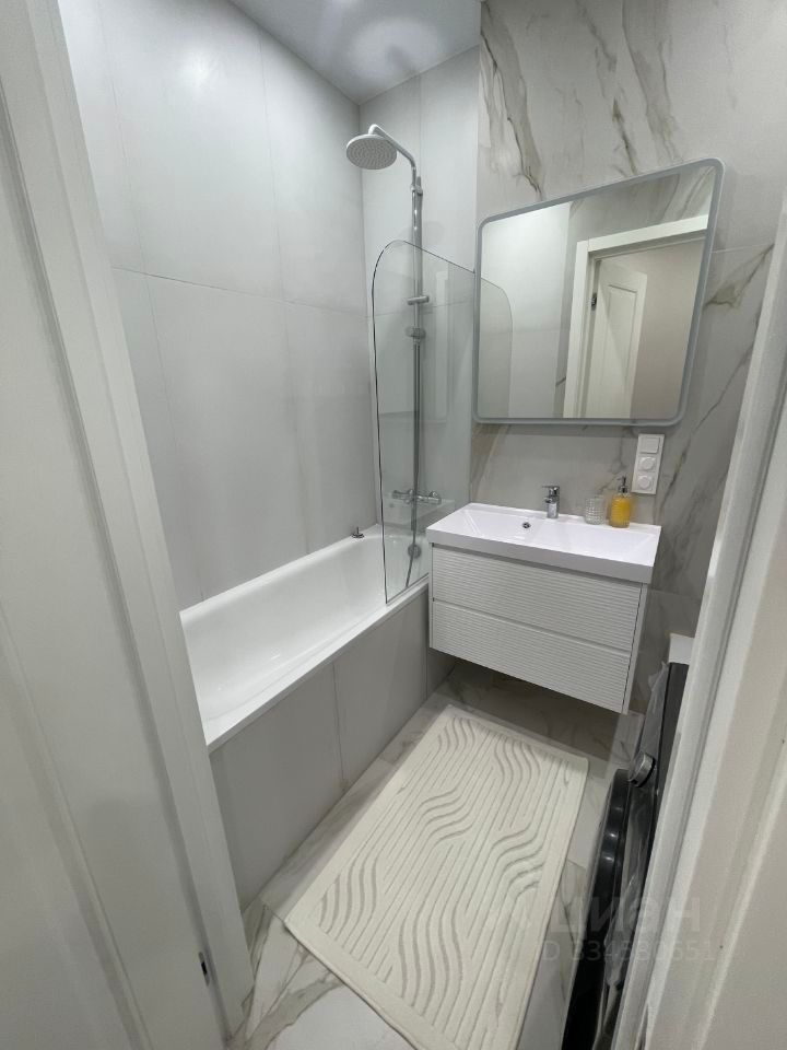 m. Skolkovo: Apartment, 3-rooms