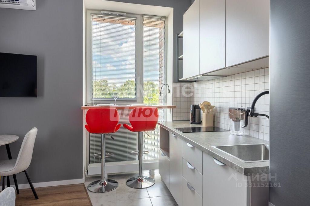 m. Kalitniki: Apartment, studio