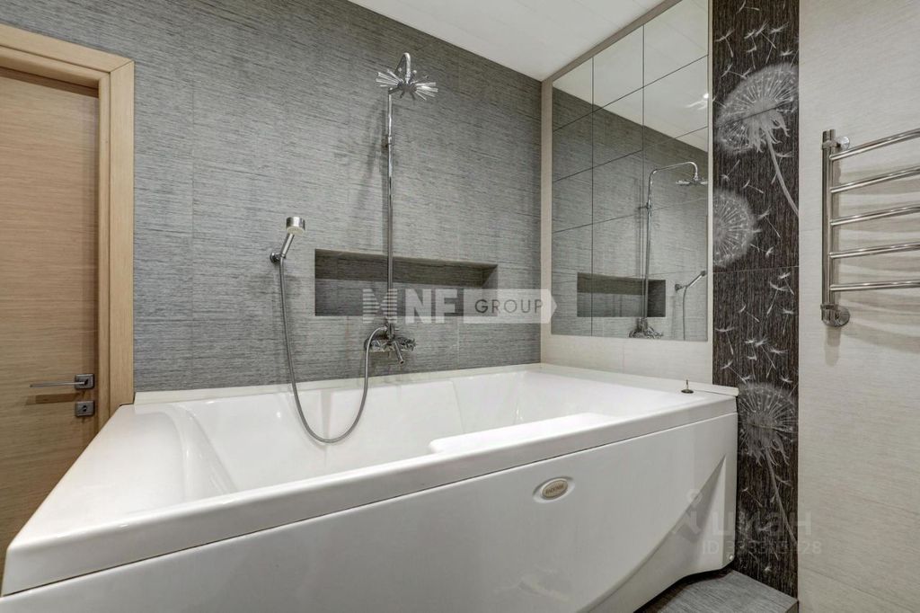 m. Sukharevskaya: Apartment, 3-rooms