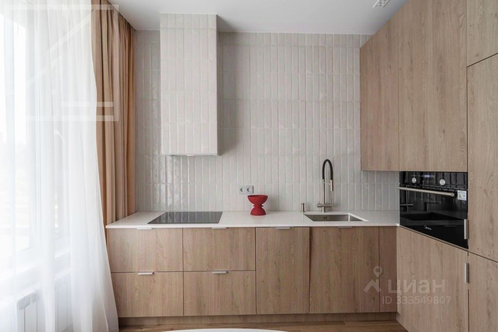 m. Verkhnie Kotly: Apartment, 2-rooms