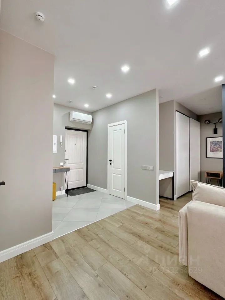 m. Nemchinovka: Apartment, studio