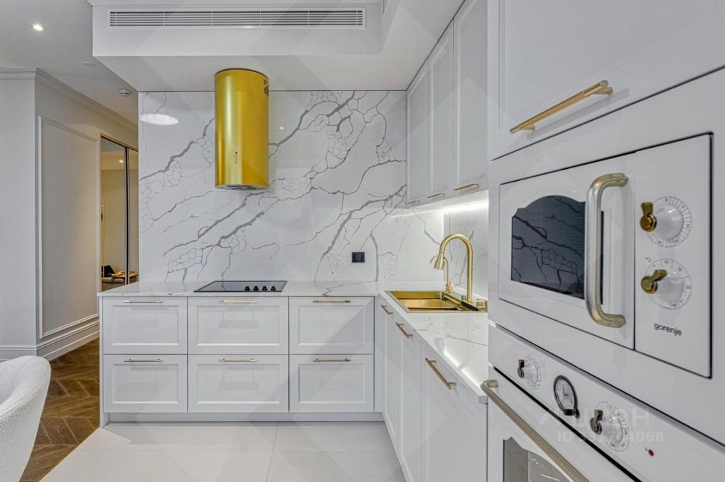 m. Park Pobedy: Apartment, 3-rooms
