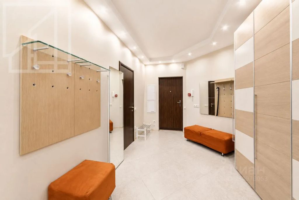 m. Mayakovskaya: Apartment, 3-rooms