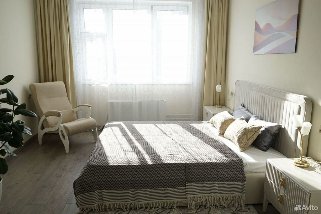 m. Levoberezhnaya: Apartment, 2-rooms
