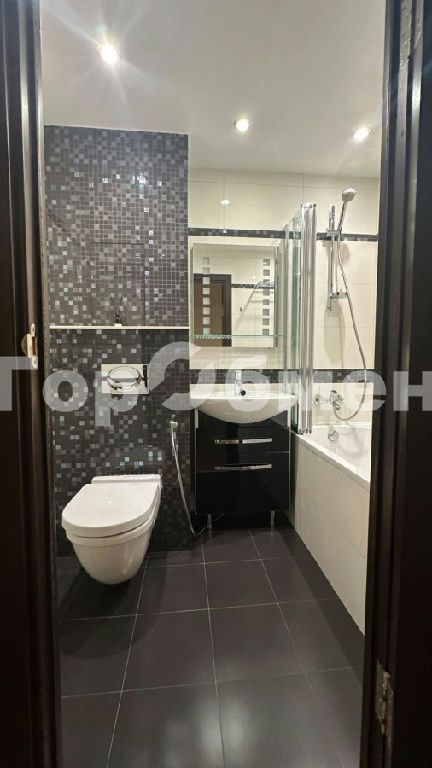 m. Vavilovskaya: Apartment, 3-rooms
