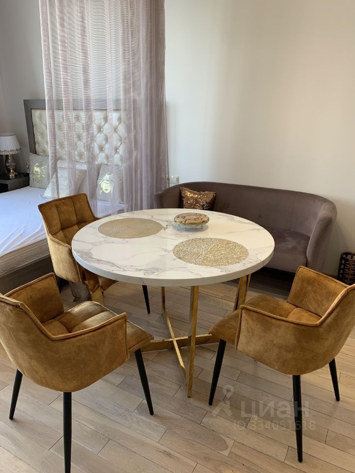 m. Shelepikha: Apartment, studio
