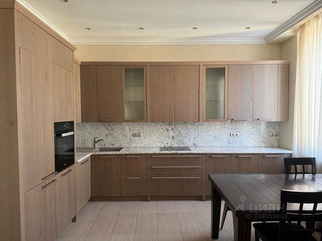 m. Kievskaya: Apartment, 2-rooms