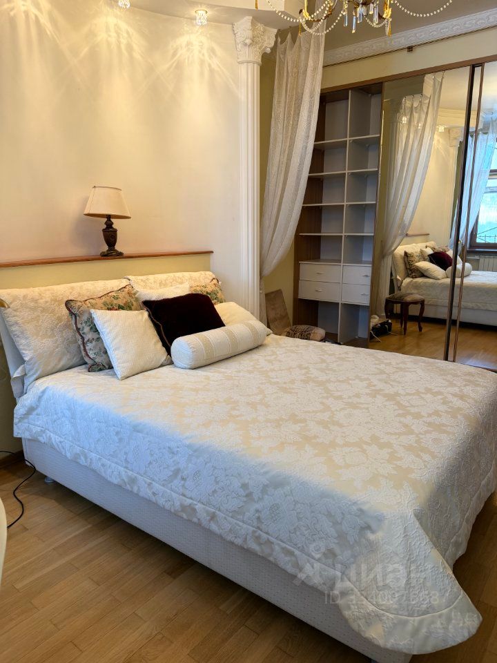 m. Krasnye vorota: Apartment, 2-rooms