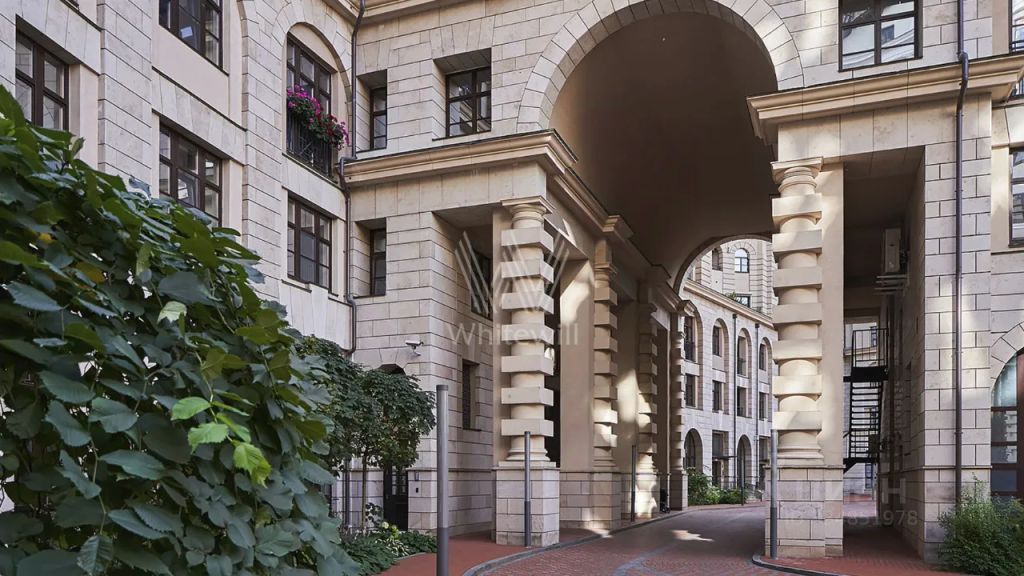 m. Novoslobodskaya: Apartment, 5-rooms