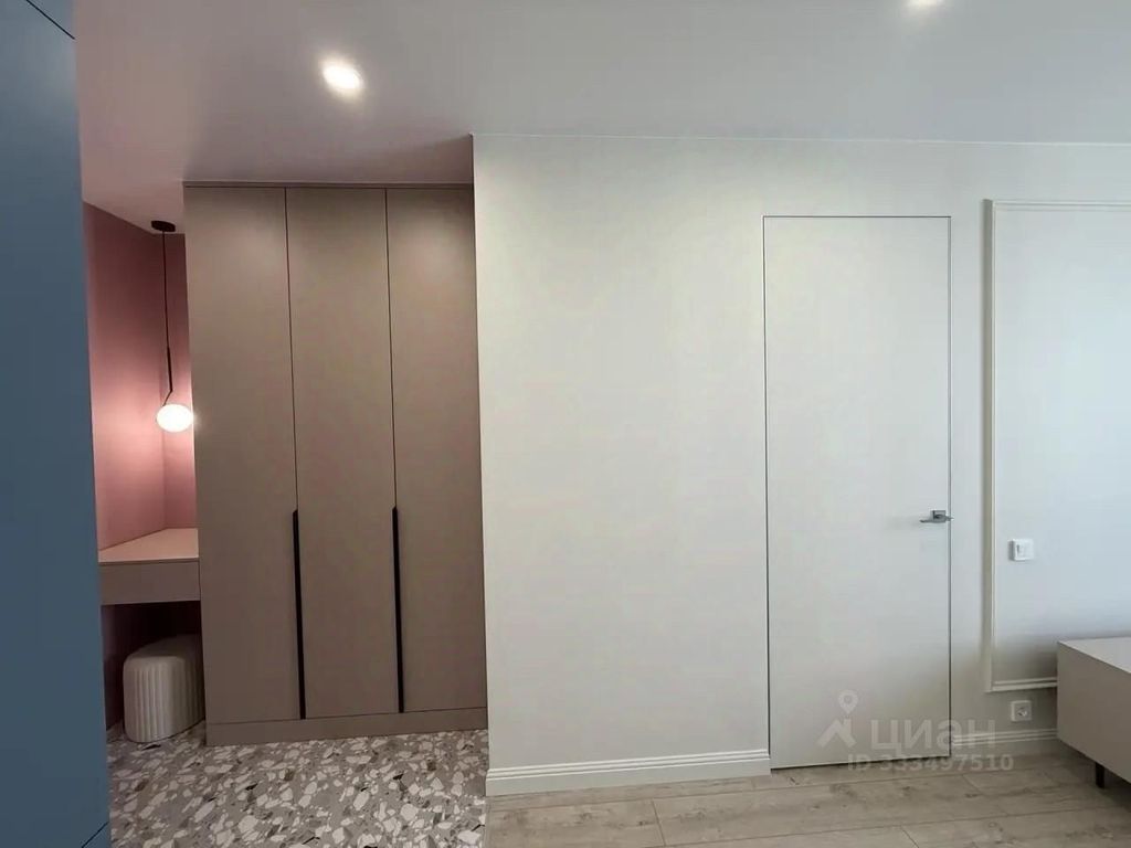 m. Krasnogorskaya: Apartment, 1-rooms