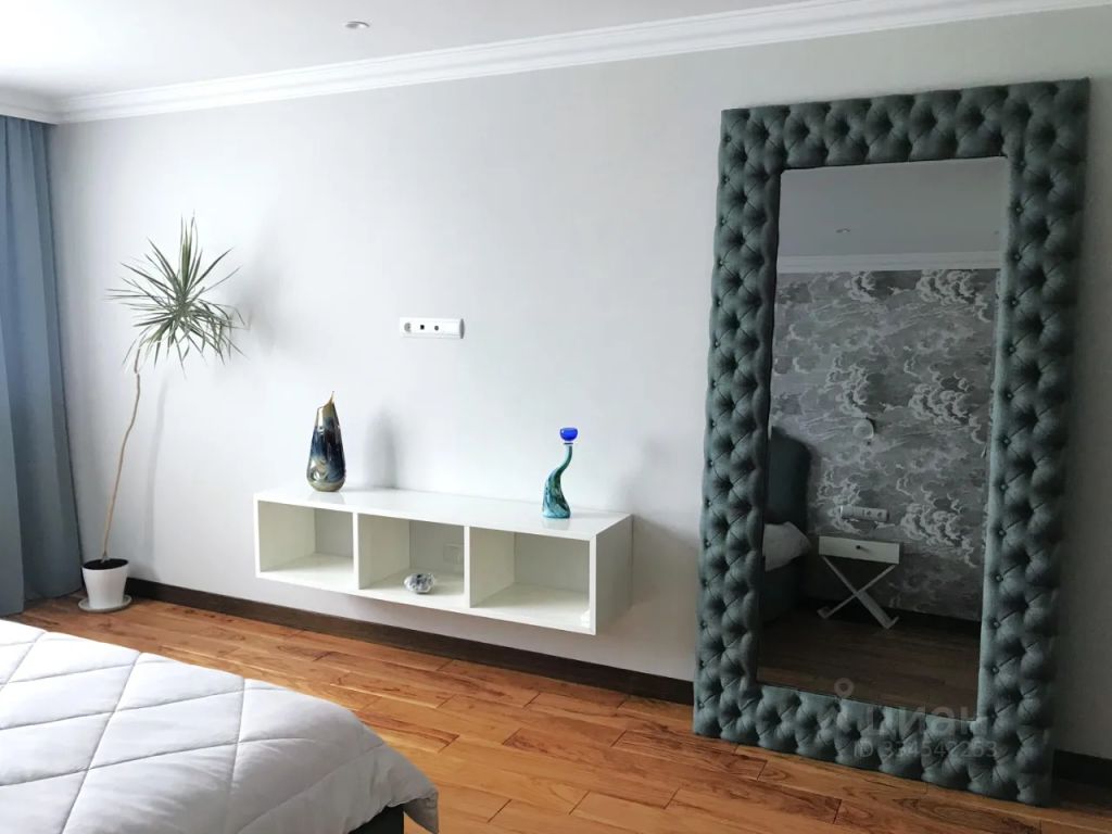 m. Myakinino: Apartment, 3-rooms