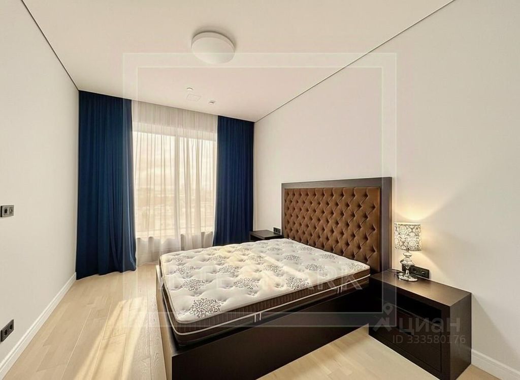 m. Chkalovskaya: Apartment, 3-rooms